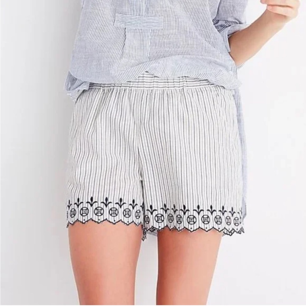 Madewell Embroidered Jardin Pullon Shorts